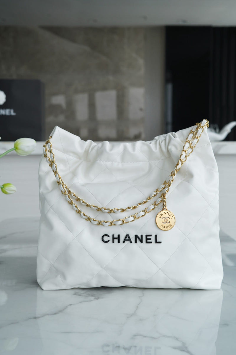 Bolsa CHANEL 22