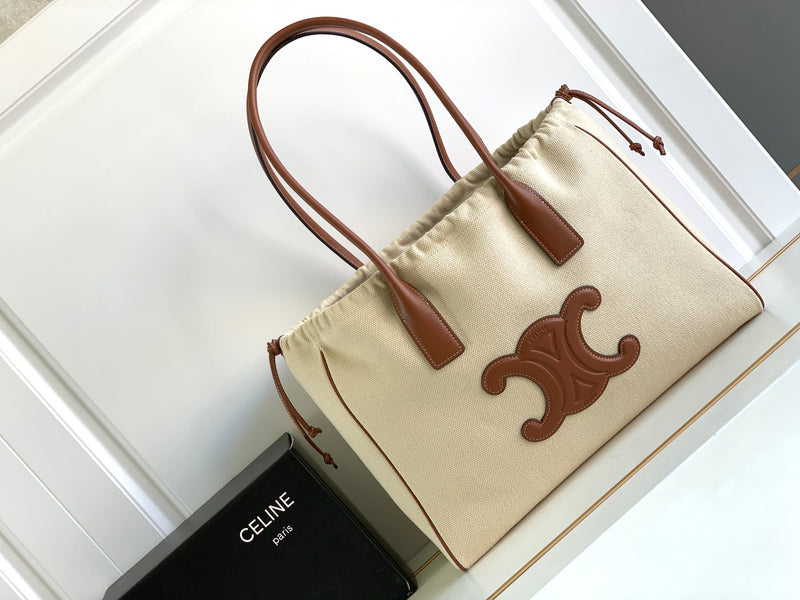Bolsa Celine Cabas Drawstring Cuir Triomphe