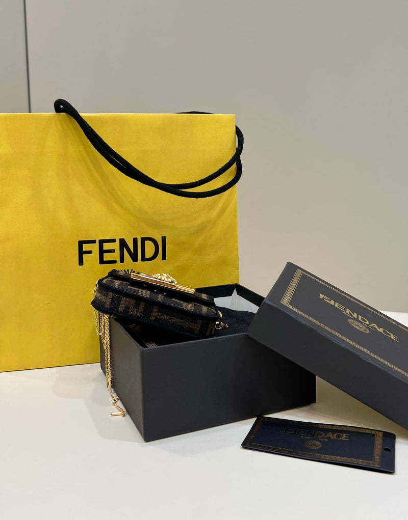 Bolsa FENDI