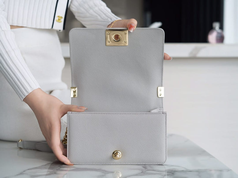Bolsa CHANEL Leboy 20