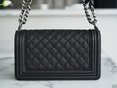 Bolsa CHANEL Leboy 25
