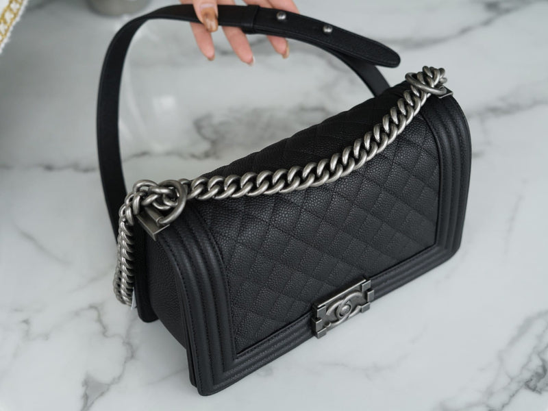 Bolsa CHANEL Leboy 25