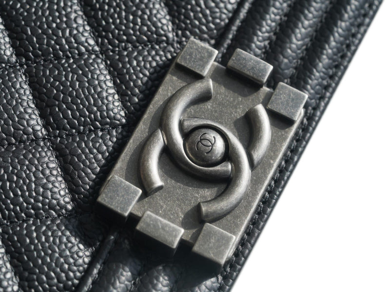 Bolsa CHANEL Leboy 25