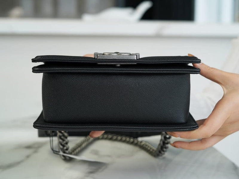 Bolsa CHANEL Leboy 20