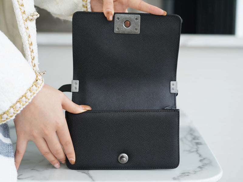 Bolsa CHANEL Leboy 20