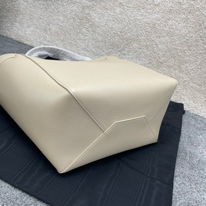 Bolsa Celine Cabas Phantom