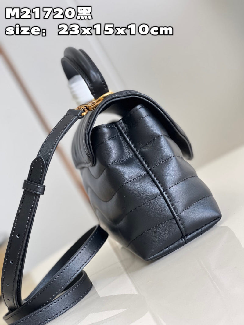 Bolsa Louis Vuitton Hold Me