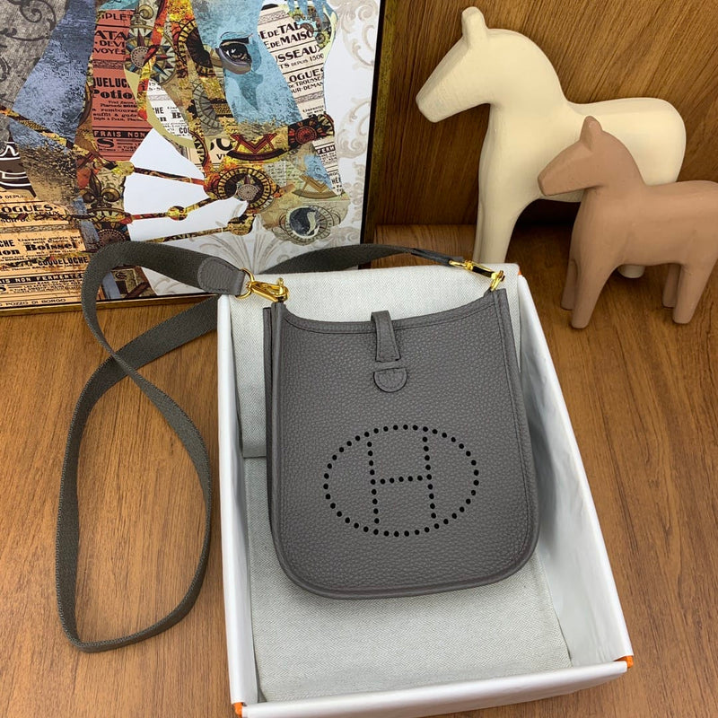 Bolsa Hermès Mini Evelyn 17cm Clemence 8f