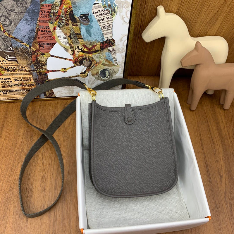 Bolsa Hermès Mini Evelyn 17cm Clemence 8f