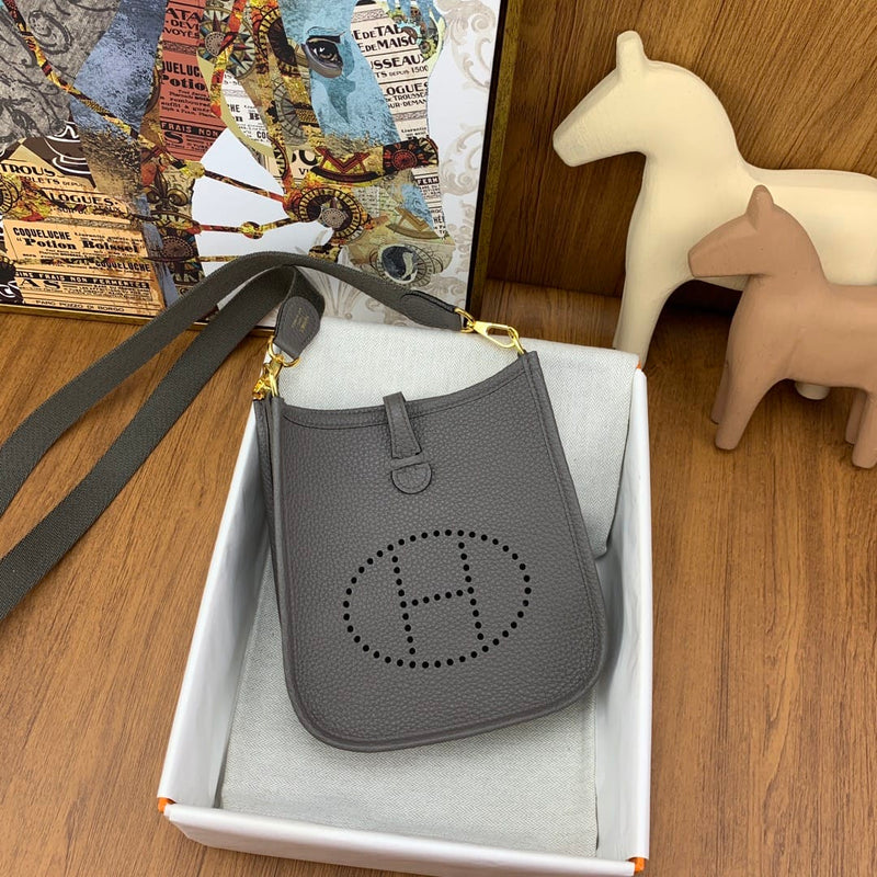 Bolsa Hermès Mini Evelyn 17cm Clemence 8f