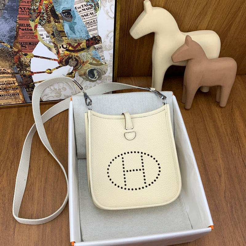 Bolsa Hermès Mini Evelyn 17cm Clemence i2