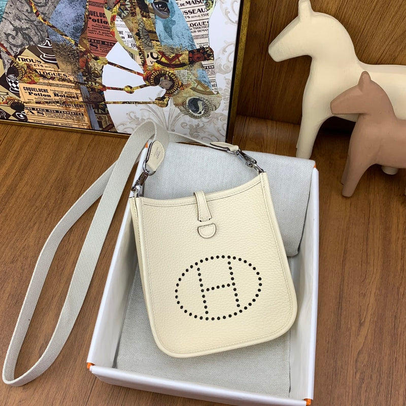 Bolsa Hermès Mini Evelyn 17cm Clemence i2