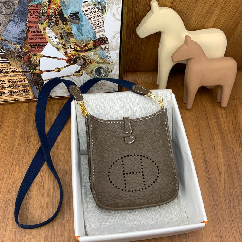 Bolsa Hermès Mini Evelyn 17cm Clemence
