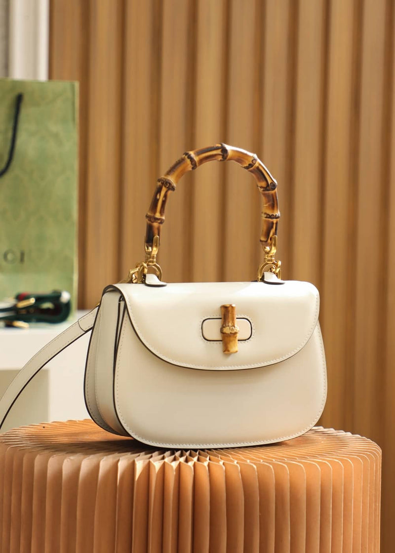 Bolsa Gucci Bamboo 1947 small top handle bag