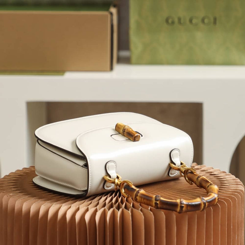 Bolsa Gucci Bamboo 1947 small top handle bag