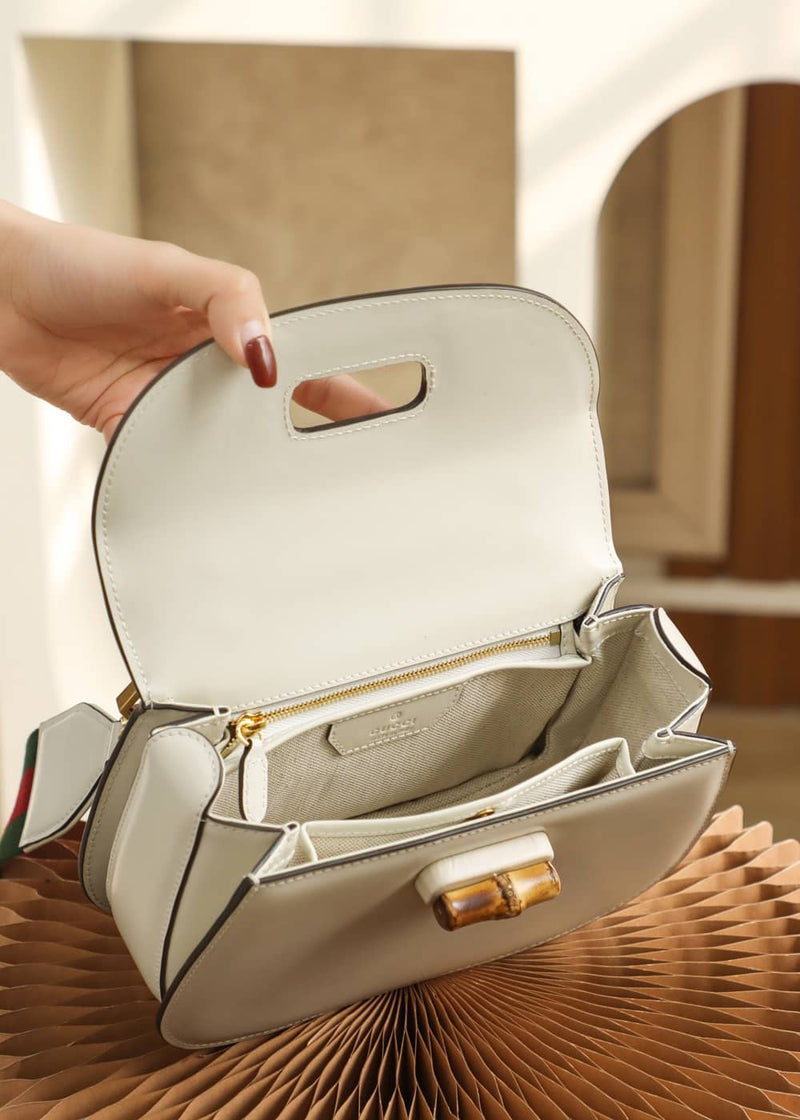 Bolsa Gucci Bamboo 1947 small top handle bag