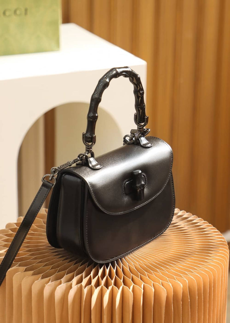 Bolsa Gucci Bamboo 1947 small top handle bag