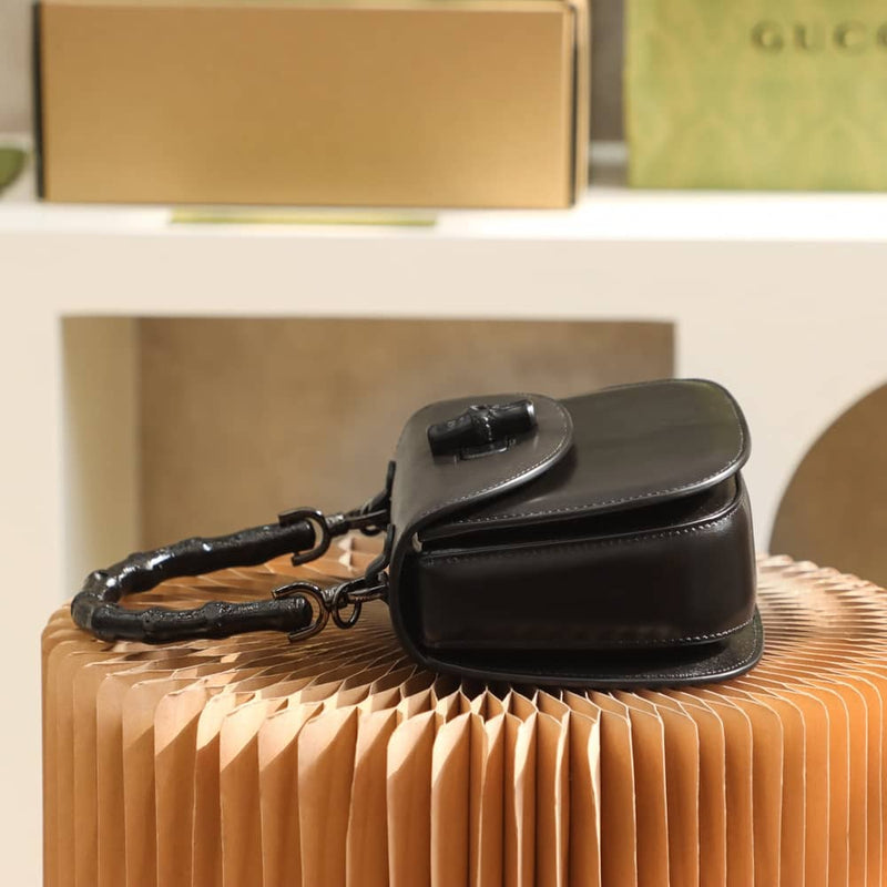 Bolsa Gucci Bamboo 1947 small top handle bag