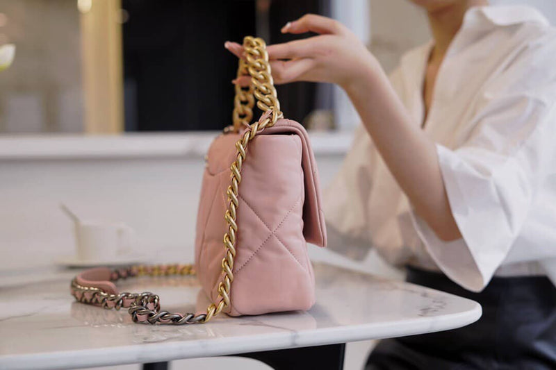 Bolsa CHANEL 30CM 19BAG