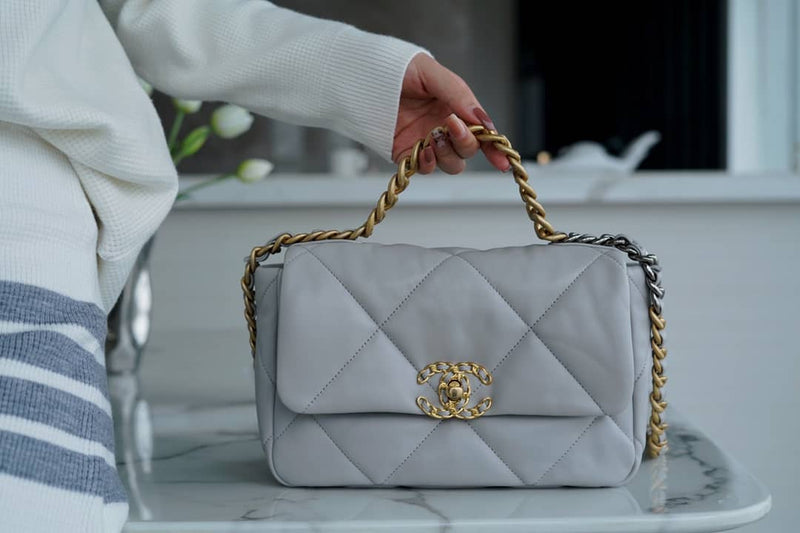 Bolsa CHANEL 26CM 19BAG