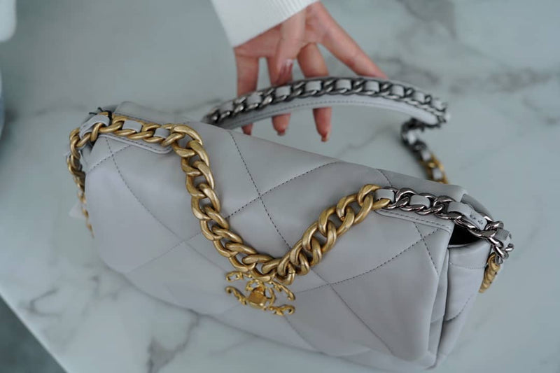 Bolsa CHANEL 26CM 19BAG