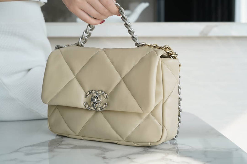 Bolsa CHANEL 26CM 19BAG
