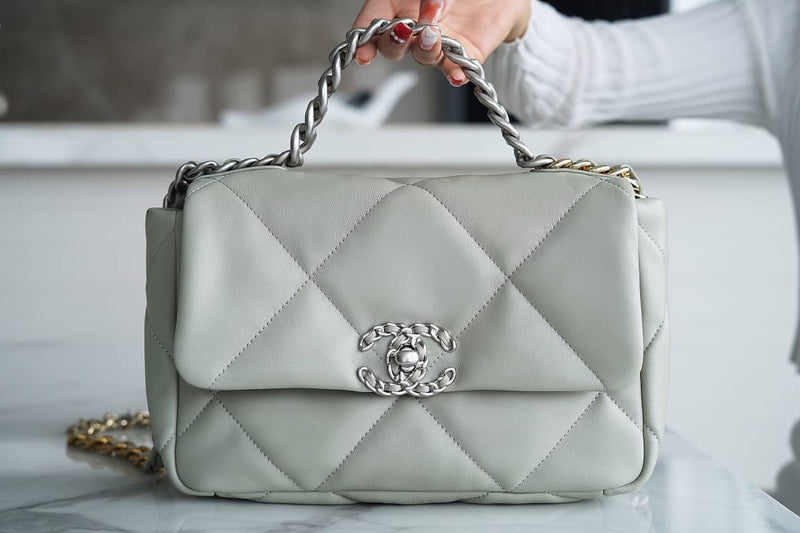 Bolsa CHANEL 26CM 19BAG