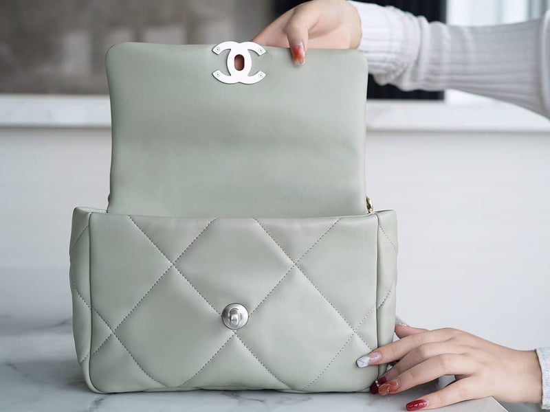 Bolsa CHANEL 26CM 19BAG
