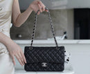 Bolsa CHANEL CF Classic flap 25CM
