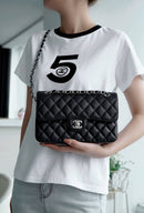 Bolsa CHANEL CF23 Classic flap bag