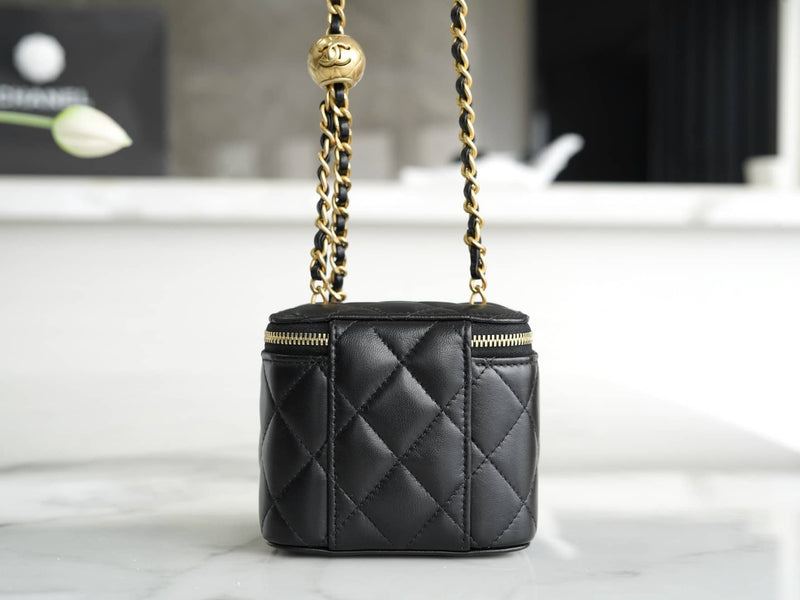 Bolsa CHANEL 22b