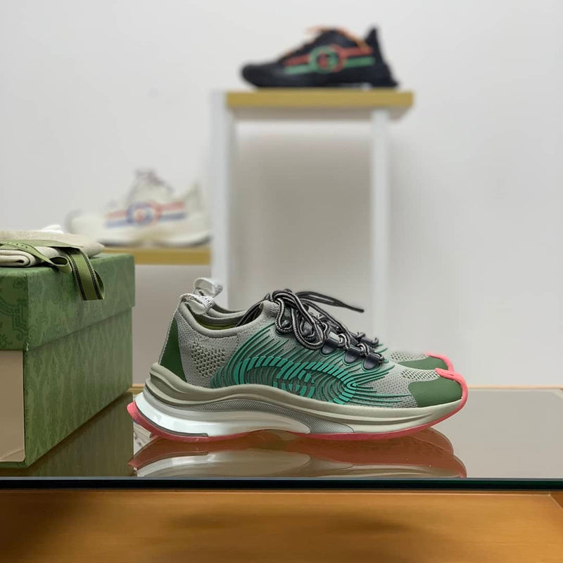 Tênis Gucci