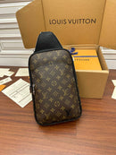 Bolsa Louis Vuitton Avenue Slingbag