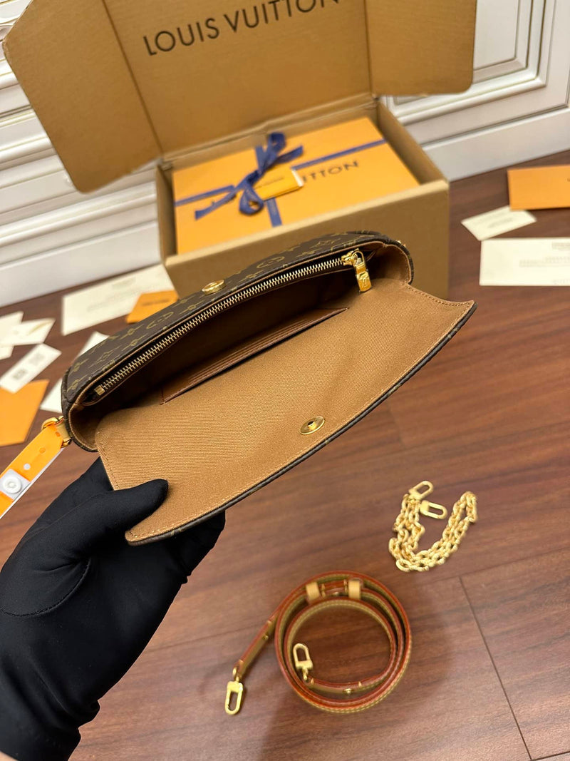Bolsa Louis Vuitton Wallet on Chain Ivy
