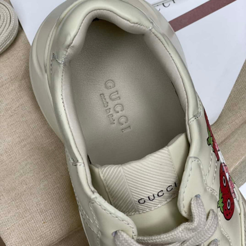 Tênis Gucci