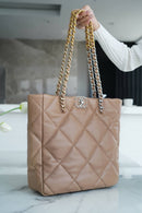 Bolsa CHANEL 19