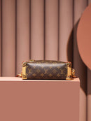 Bolsa Louis Vuitton Side Trunk