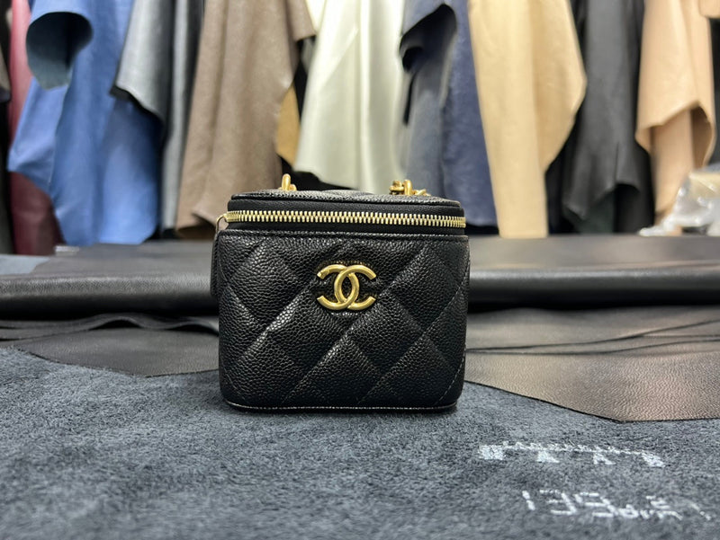 Bolsa CHANEL 23P