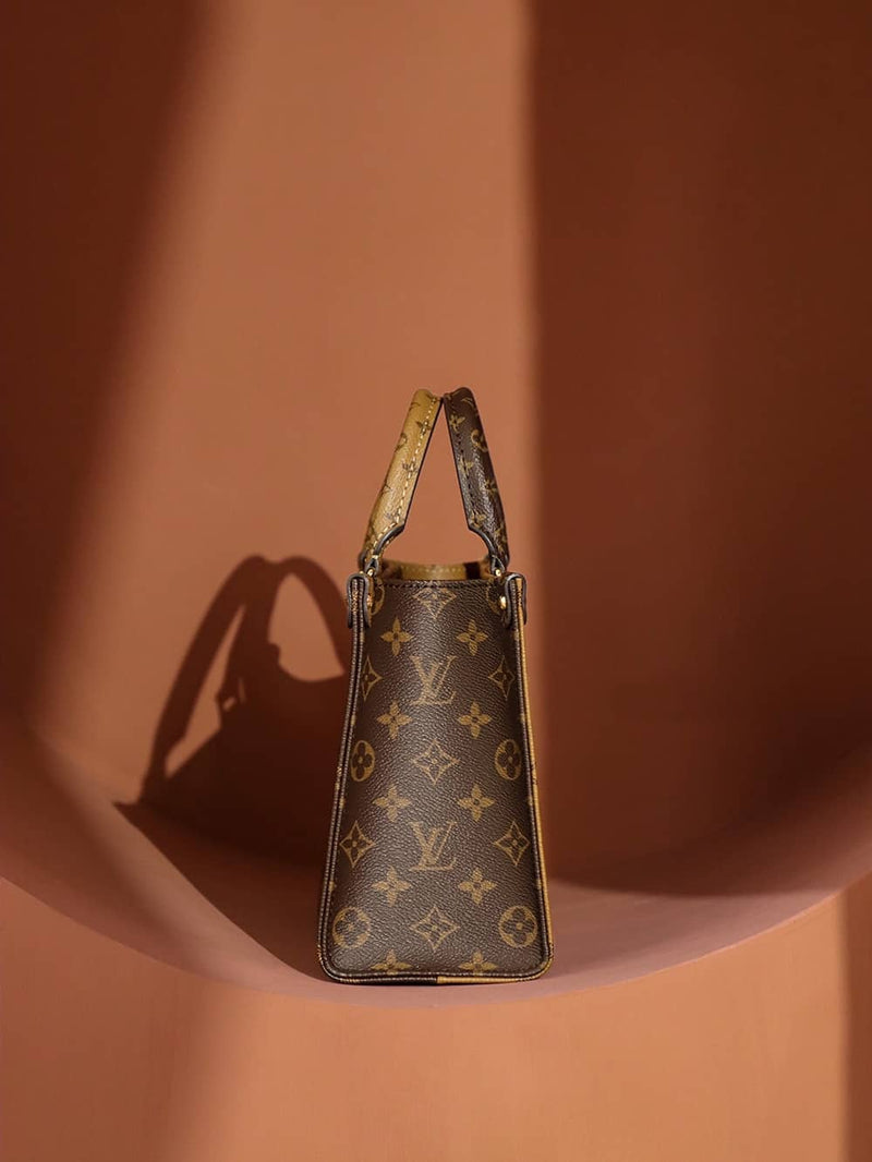 Bolsa Louis Vuitton OnTheGo PM