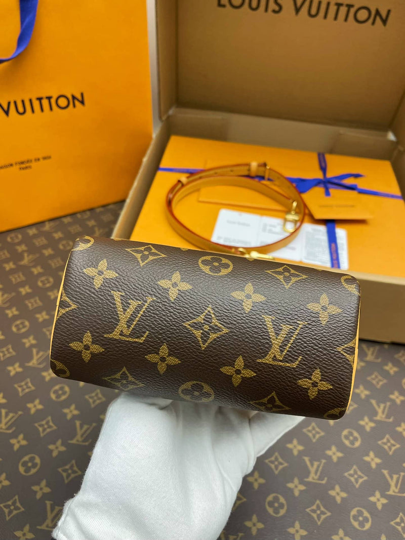 Bolsa Louis Vuitton Nano Speedy
