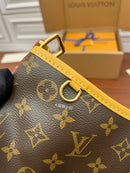 Bolsa Louis Vuitton  CarryAll PM