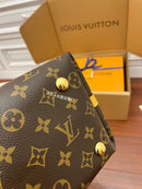 Bolsa Louis Vuitton  CarryAll PM