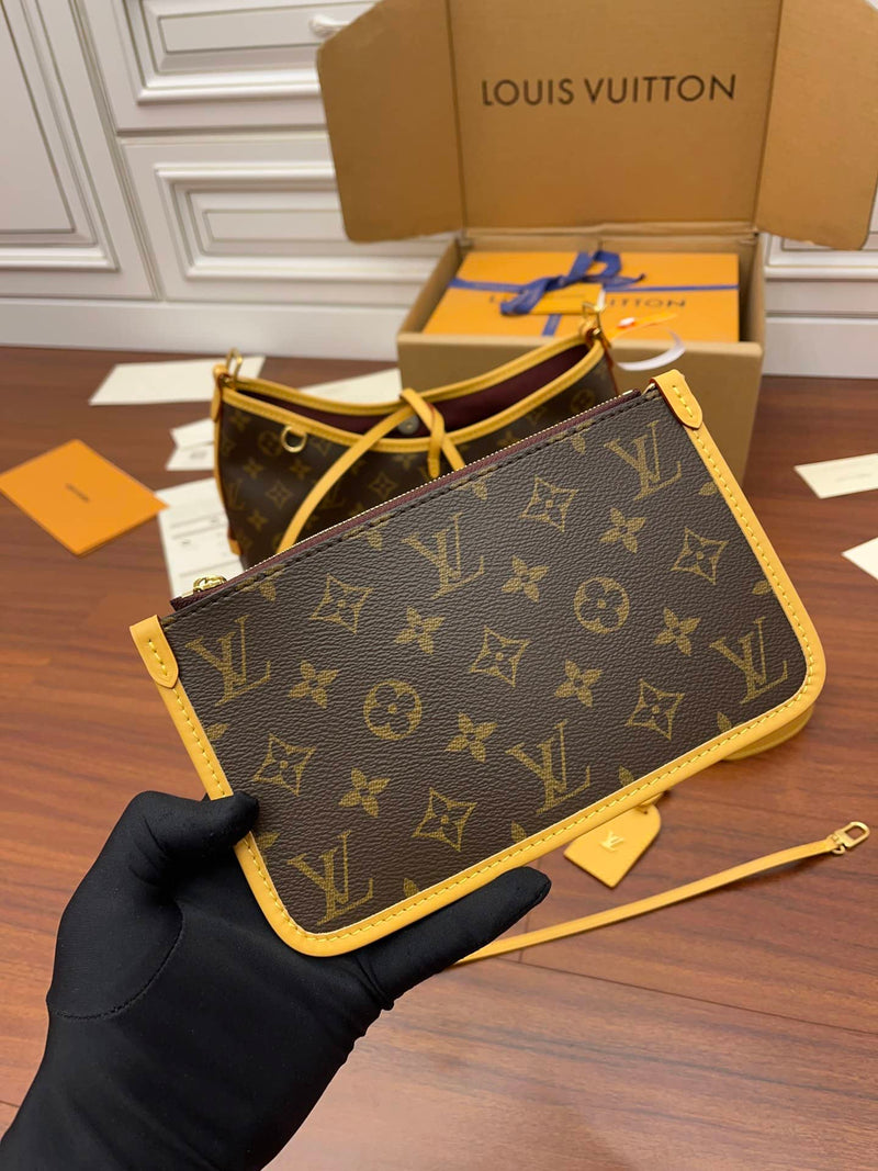 Bolsa Louis Vuitton  CarryAll PM