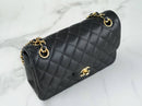 Bolsa CHANEL CF23 Classic flap bag