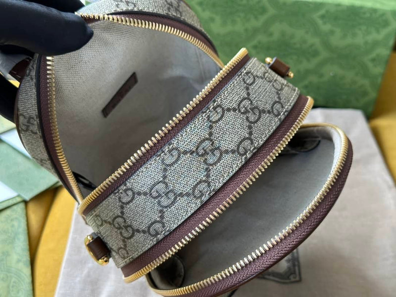 BOLSA GUCCI Multi-function bag with Interlocking G