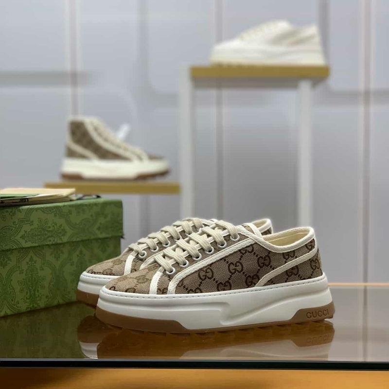 Tênis Gucci