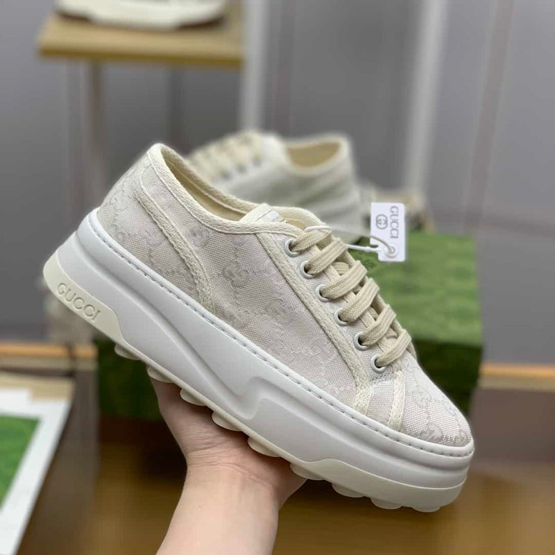 Tênis Gucci