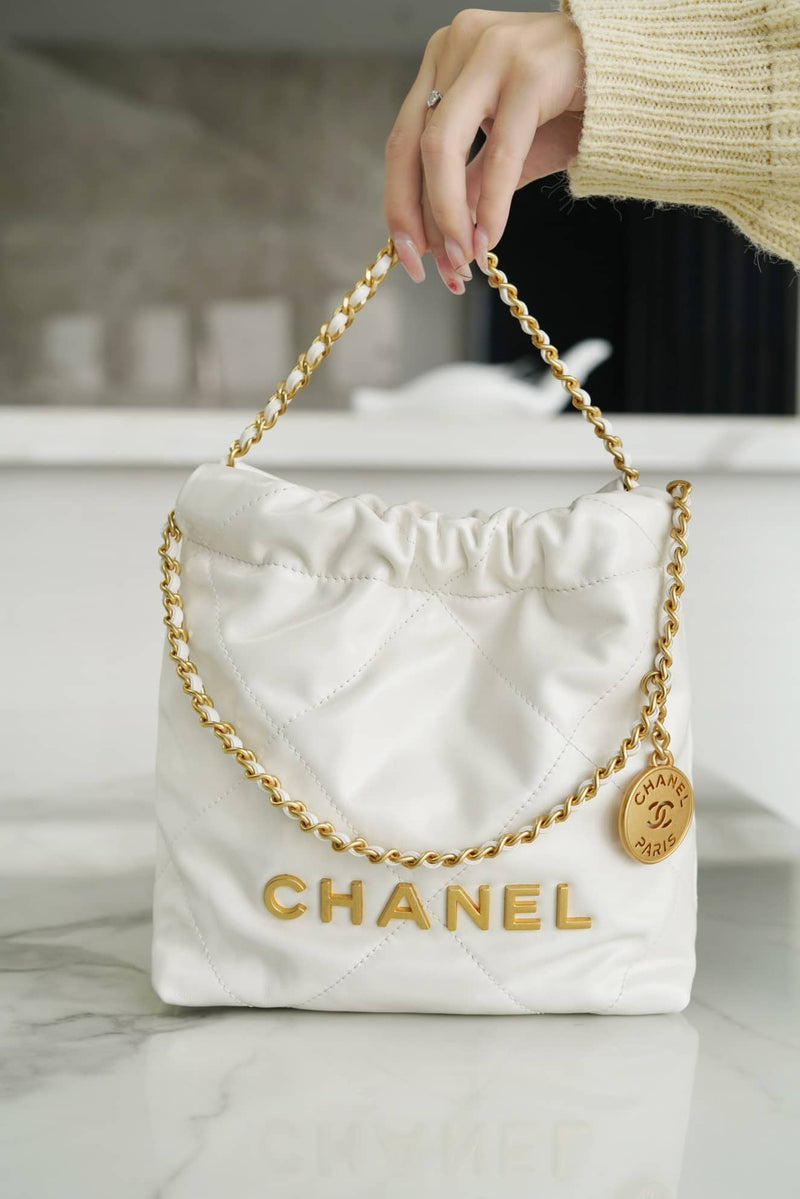 Bolsa CHANEL 23s 22Mini bag