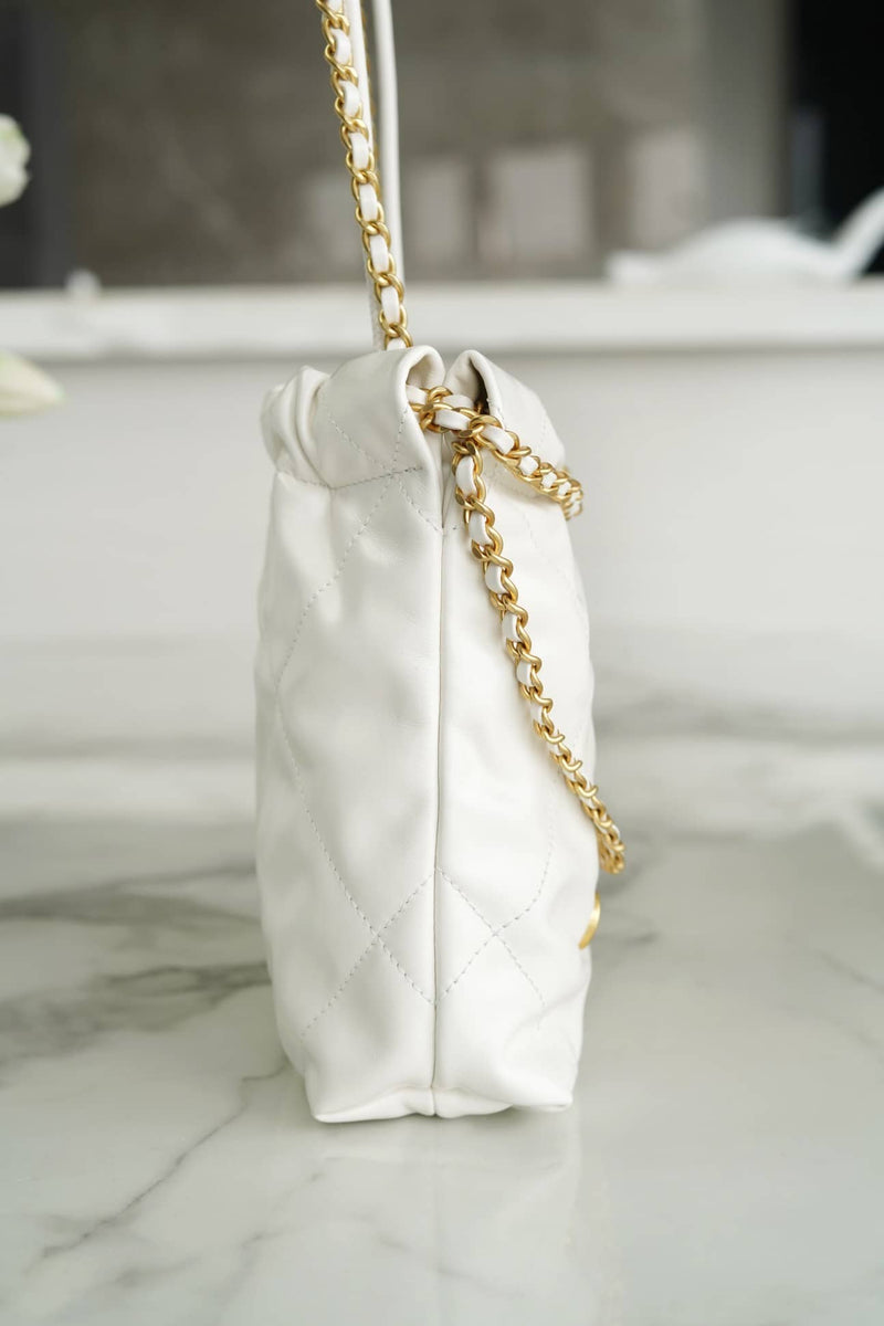Bolsa CHANEL 23s 22Mini bag