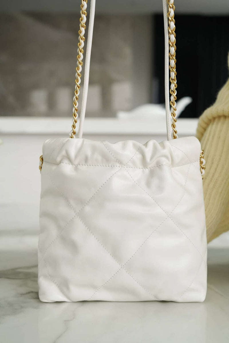 Bolsa CHANEL 23s 22Mini bag